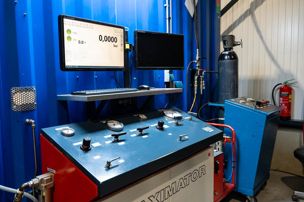 Inspecties en testen van slangen on- en offshore Inspecties en testen van slangen on- en offshore